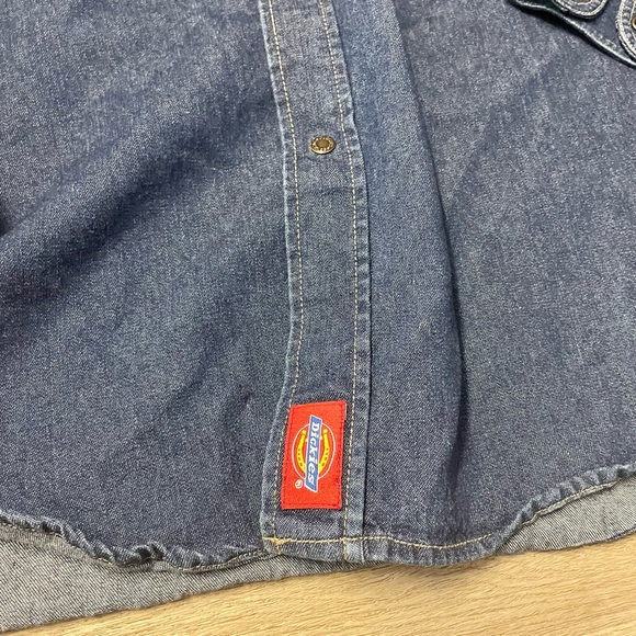 Dickies jean shirt in great condition size large - Picture 2 of 4